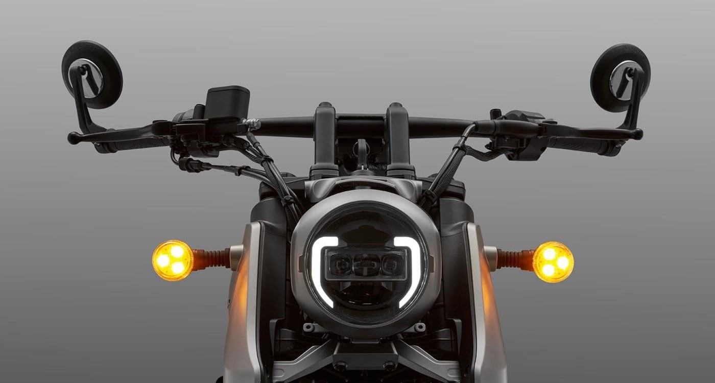 QJ Motor SRV 400 AMT