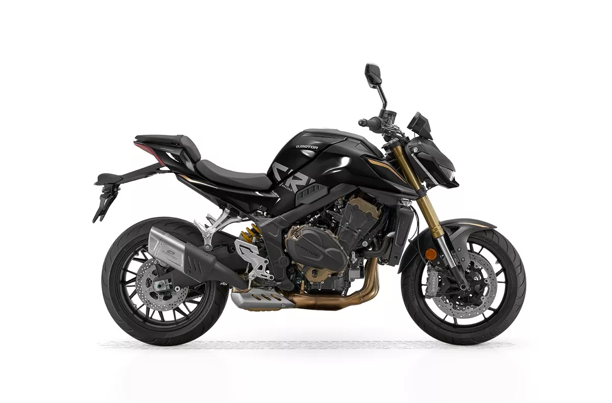 QJ Motor SRK 800 DARK QJ Motor SRK 800 DARK