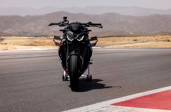 BMW M 1000 R 2026 - Bild 4