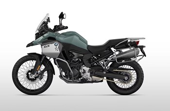 BMW F 900 GS Adventure 2026 - Immagine 2