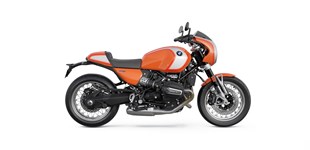 BMW R nineT Scrambler 2019 vs BMW R 12 S 2026