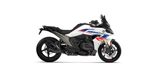 BMW R 1300 RS 2026 vs BMW R 1300 RS 2025