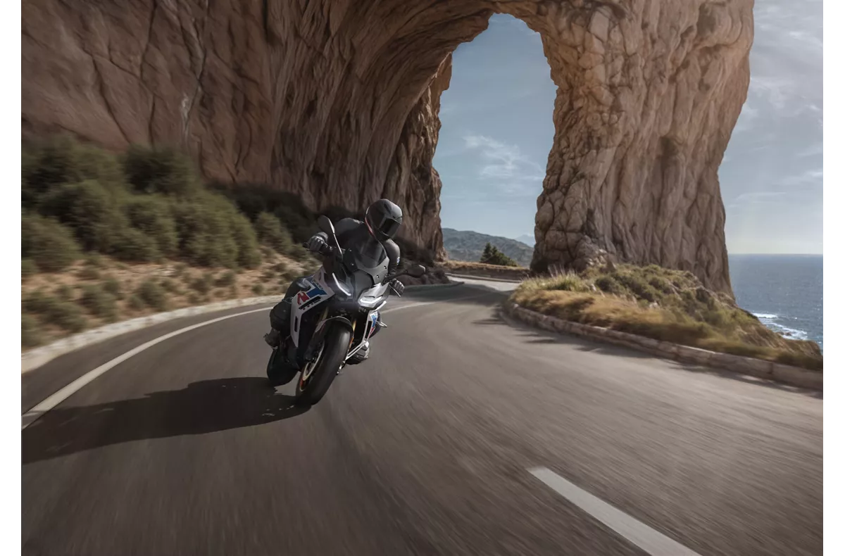 BMW R 1300 RS BMW R 1300 RS