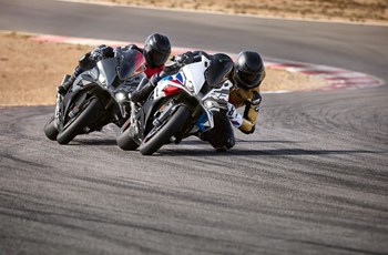 BMW S 1000 RR 2026 - Immagine 3