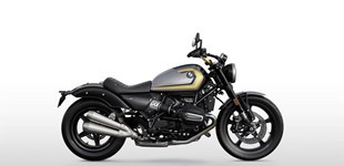 BMW R 12 2026 vs BMW F 900 XR 2025