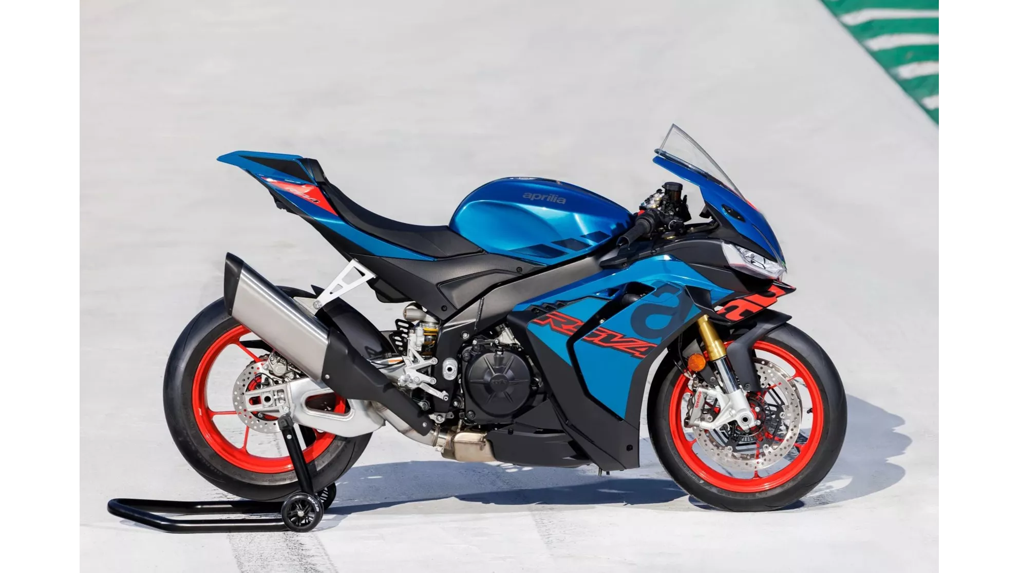 Aprilia RSV4 1100 - Immagine 12 Aprilia RSV4 1100 - Immagine 12