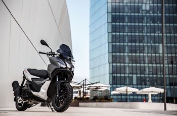 Aprilia SR GT 125 2026 - Bild 12