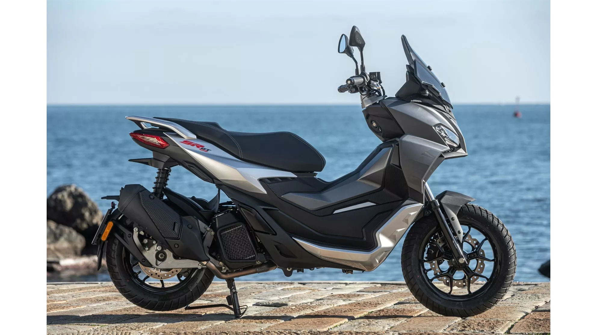 Aprilia SR GT 125 - Image 22 Aprilia SR GT 125 - Image 22