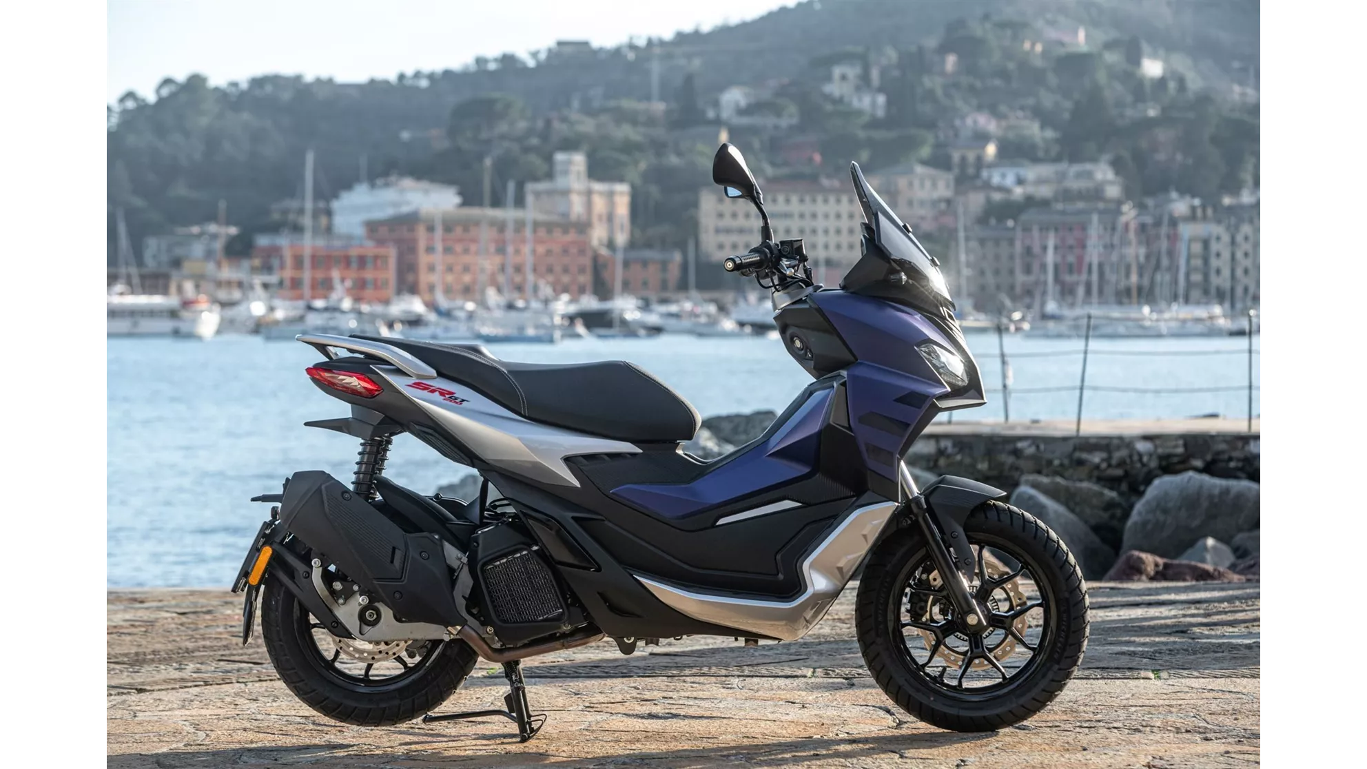 Aprilia SR GT 200 - Image 3 Aprilia SR GT 200 - Image 3