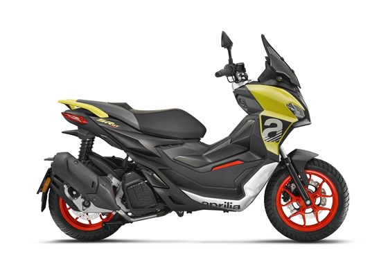 Aprilia SR GT Sport 200 