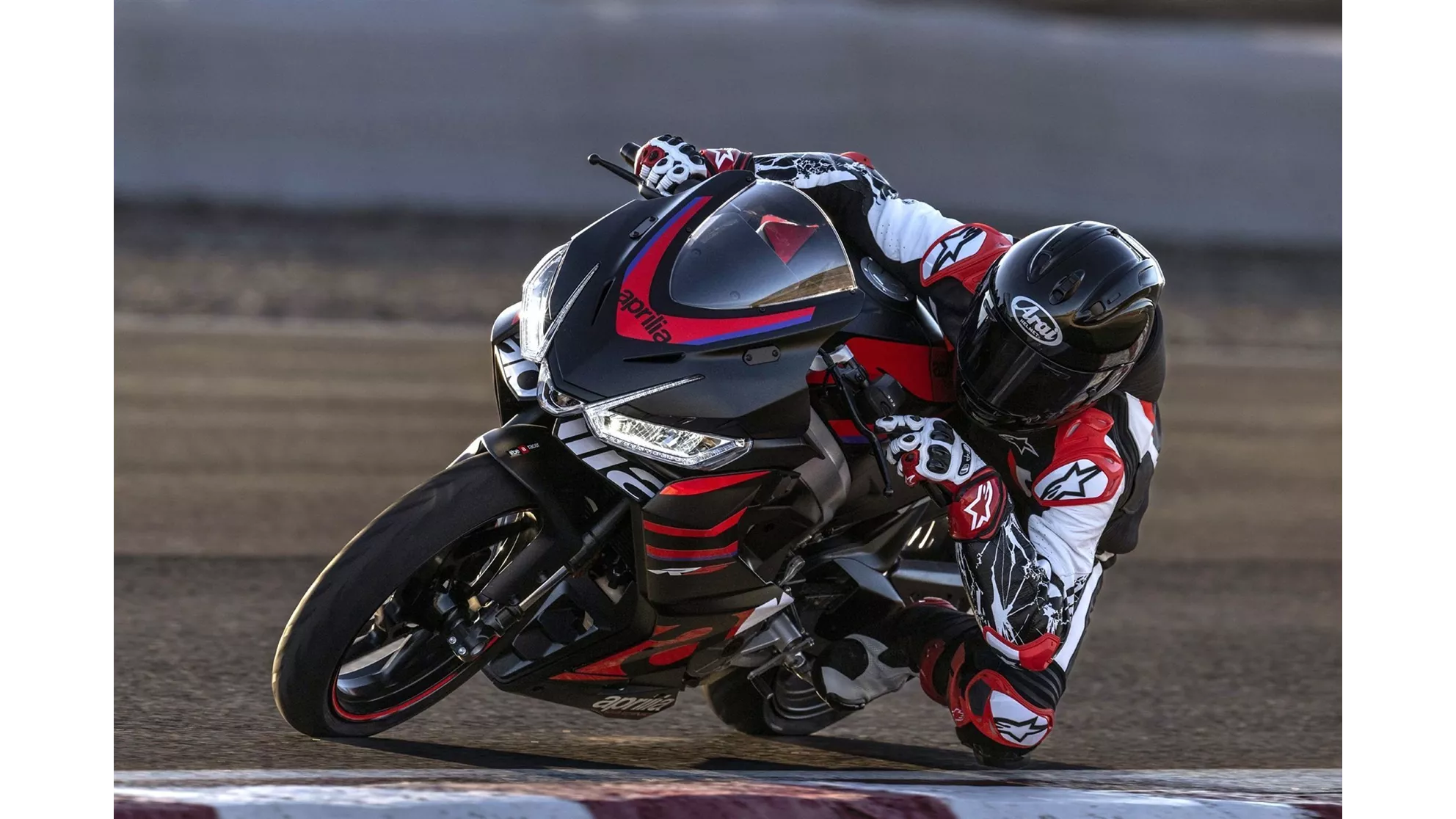 Aprilia RS 457 - Obraz 3 Aprilia RS 457 - Obraz 3