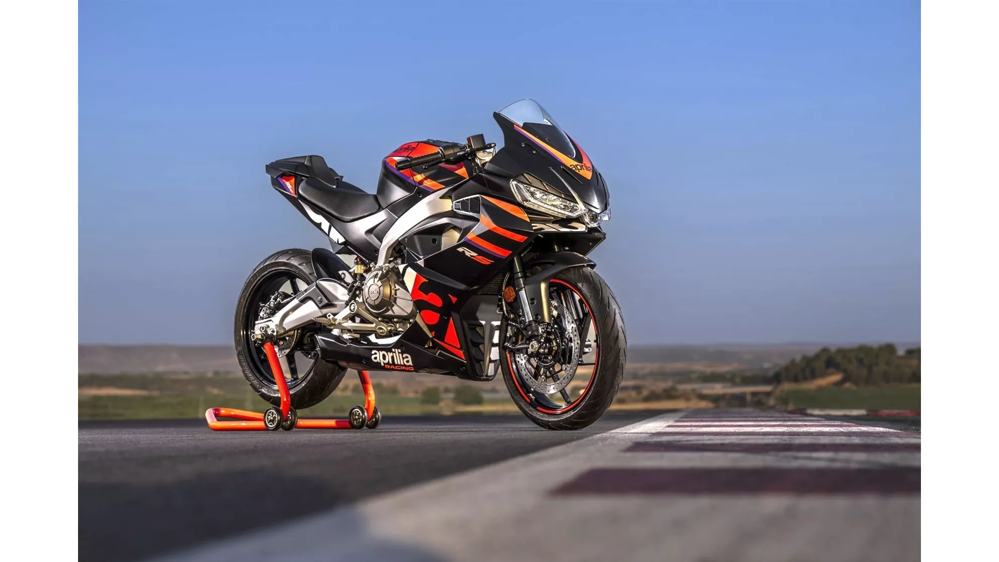 Aprilia RS 457 - Obraz 12 Aprilia RS 457 - Obraz 12