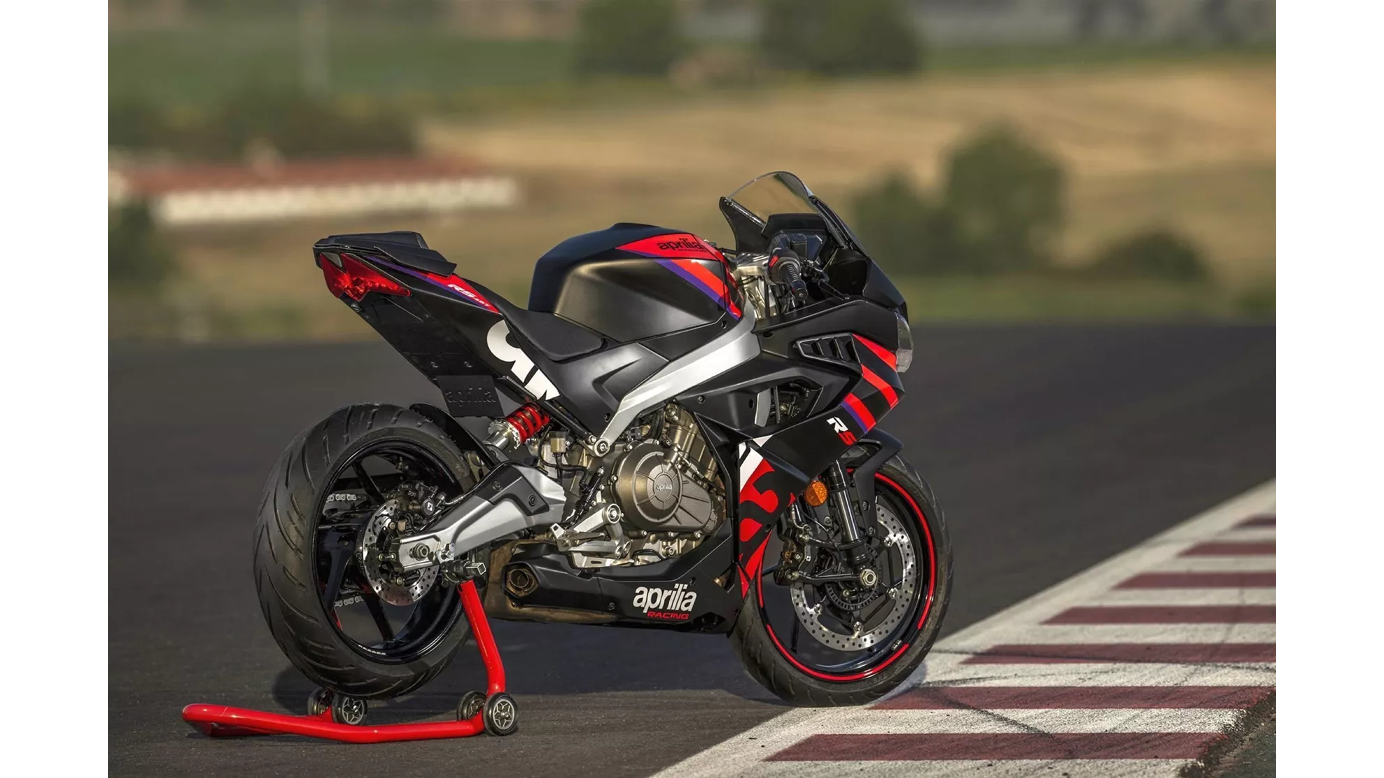Aprilia RS 457 - Obraz 18 Aprilia RS 457 - Obraz 18