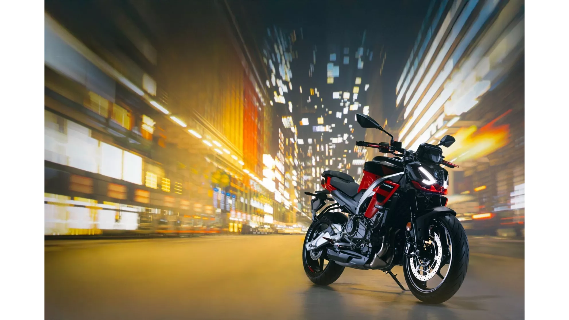 Aprilia Tuono 457 - Bild 6 Aprilia Tuono 457 - Bild 6