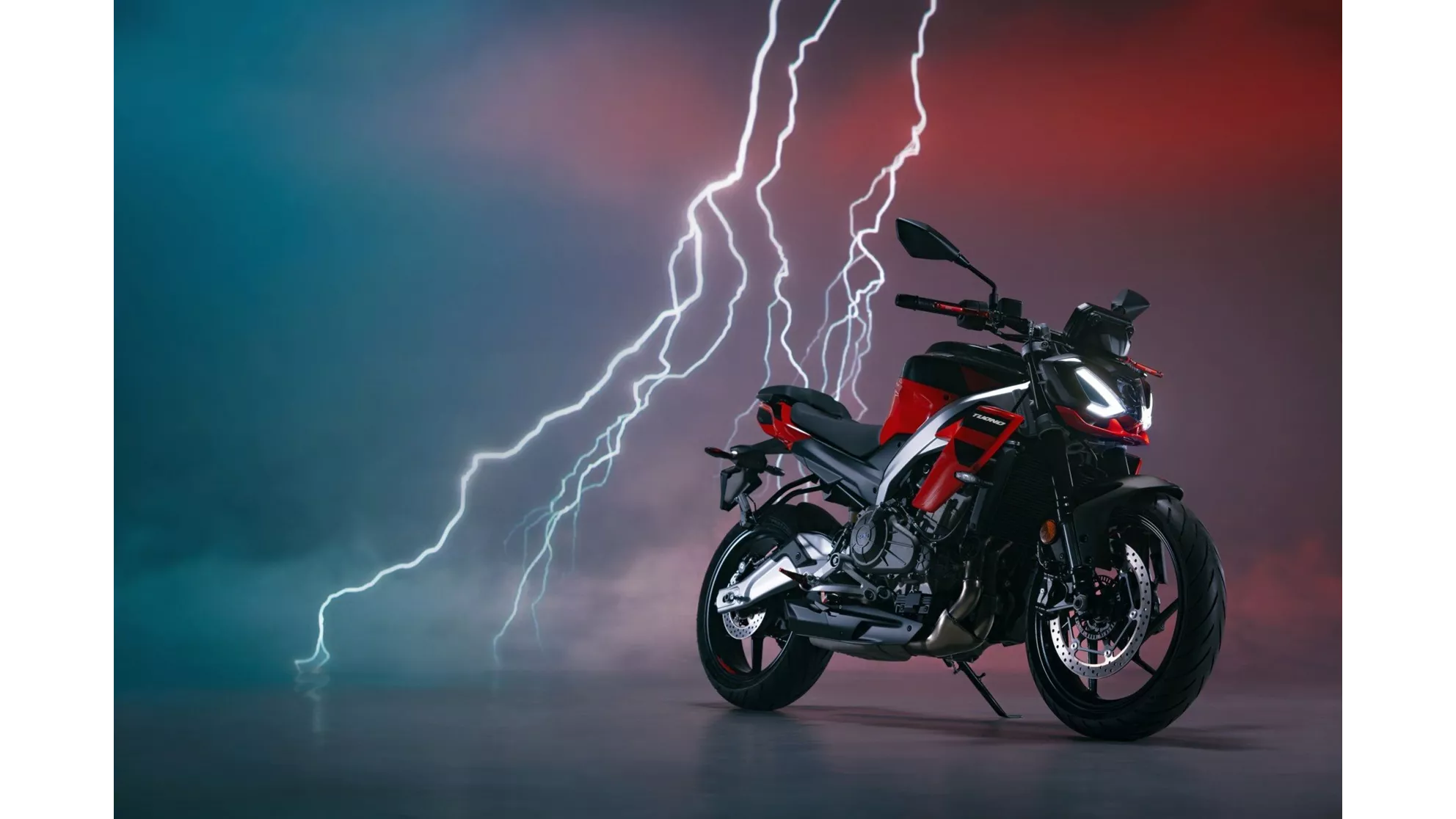 Aprilia Tuono 457 - Bild 8 Aprilia Tuono 457 - Bild 8