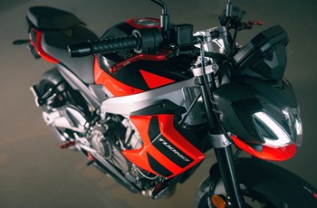 Aprilia Tuono 457 2026 - Bild 13