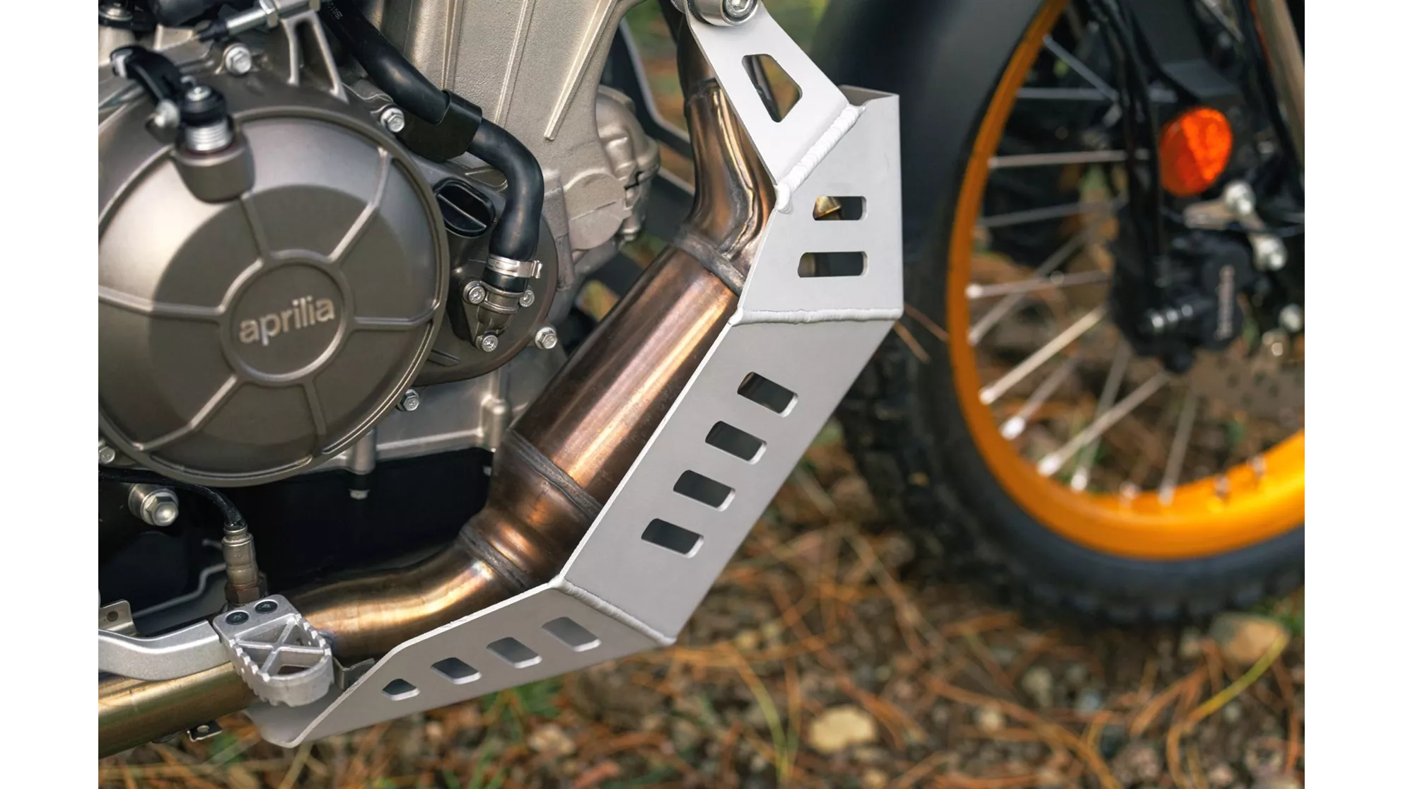 Aprilia Tuareg 660 Rally - Resim 17 Aprilia Tuareg 660 Rally - Resim 17