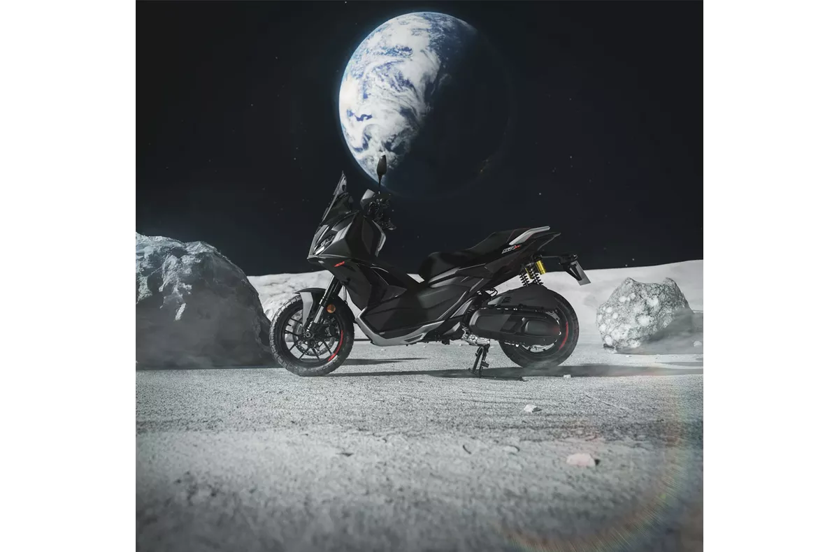 Aprilia SR GT 400 Aprilia SR GT 400