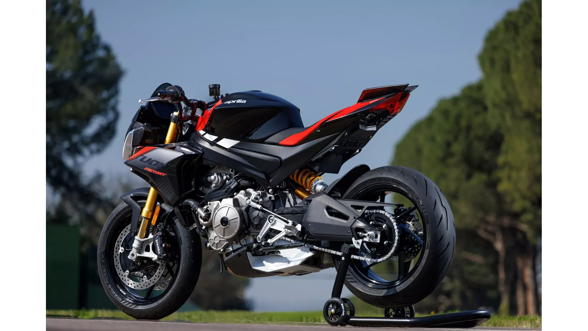 Aprilia Tuono 660 Factory 35kW - Слика 6 Aprilia Tuono 660 Factory 35kW - Слика 6