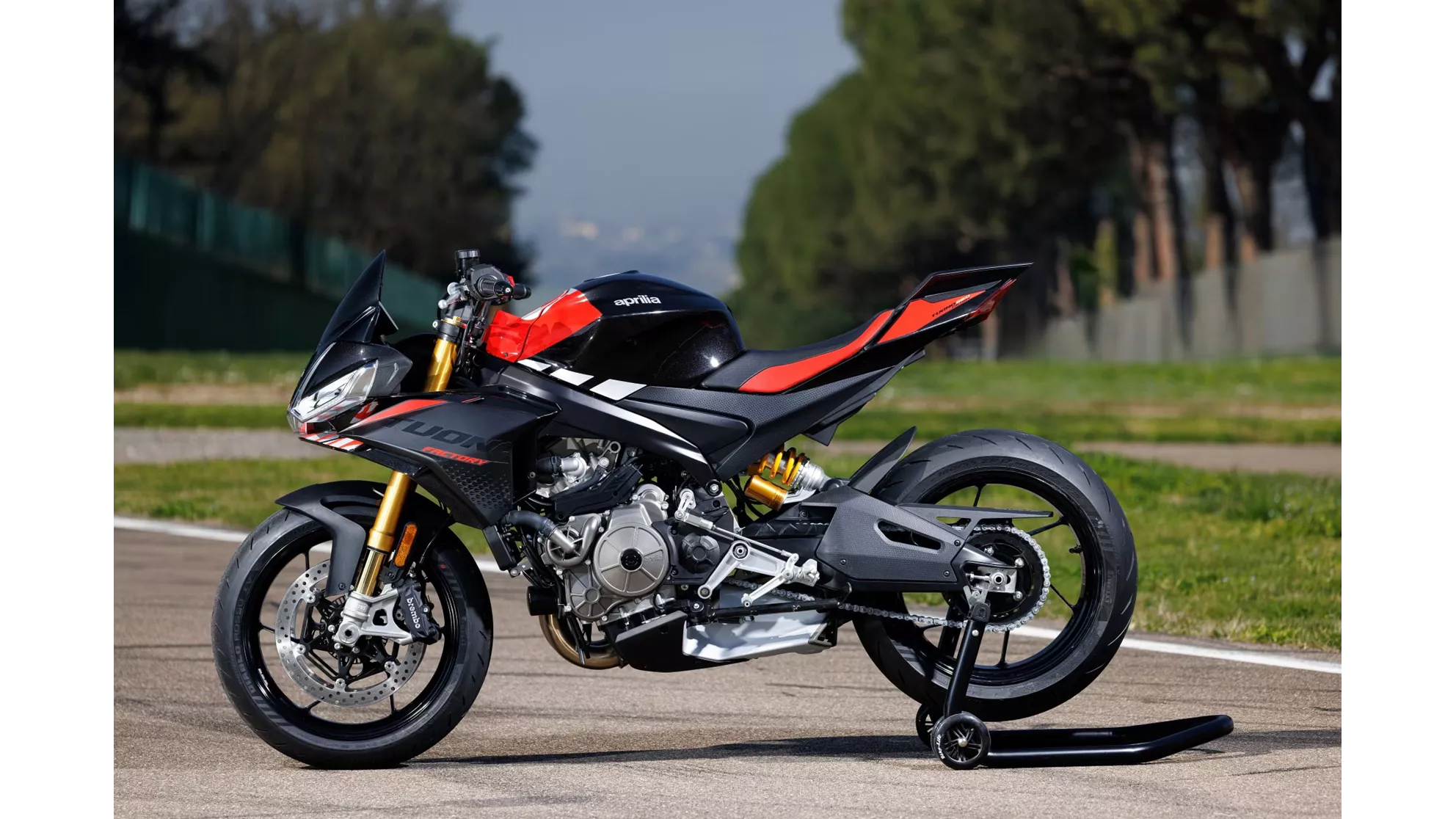 Aprilia Tuono 660 Factory 35kW - Слика 7 Aprilia Tuono 660 Factory 35kW - Слика 7