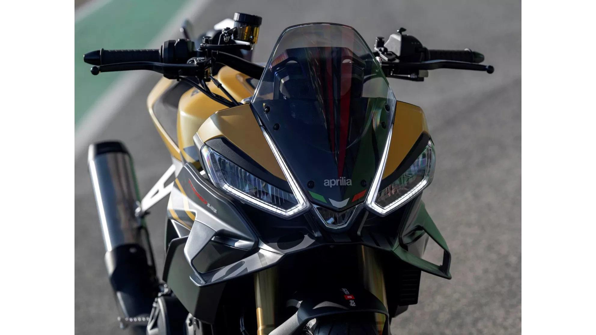 Aprilia Tuono V4 1100 - Image 7 Aprilia Tuono V4 1100 - Image 7