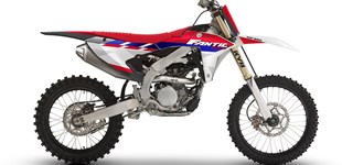 Yamaha YZ250F 70th Anniversary Edition 2026 vs Fantic XXF 250 2026