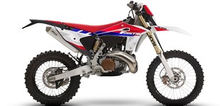 Fantic XE 125 2026 vs Fantic XE 300 2026