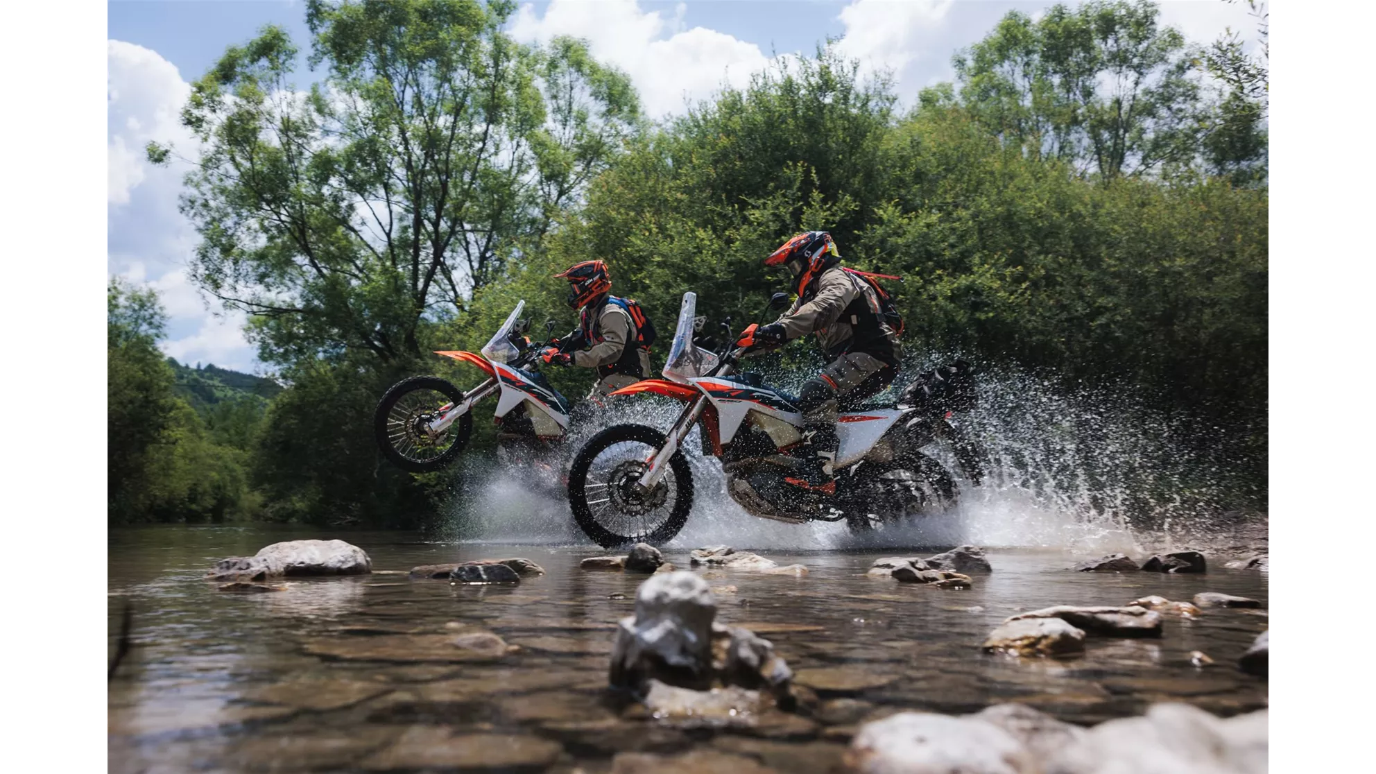 KTM 690 Rally - Obrázok 12 KTM 690 Rally - Obrázok 12