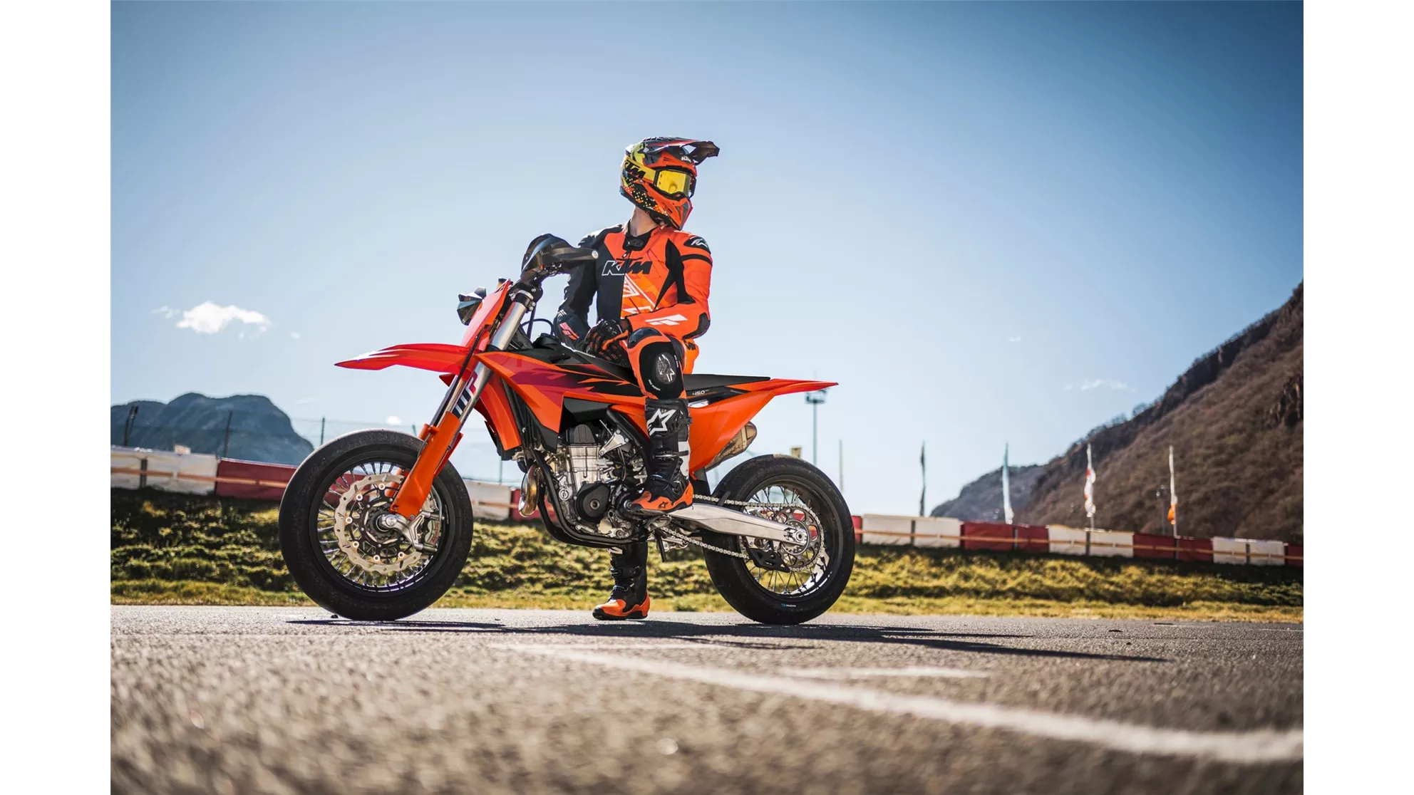 KTM 450 SMR - Image 1 KTM 450 SMR - Image 1