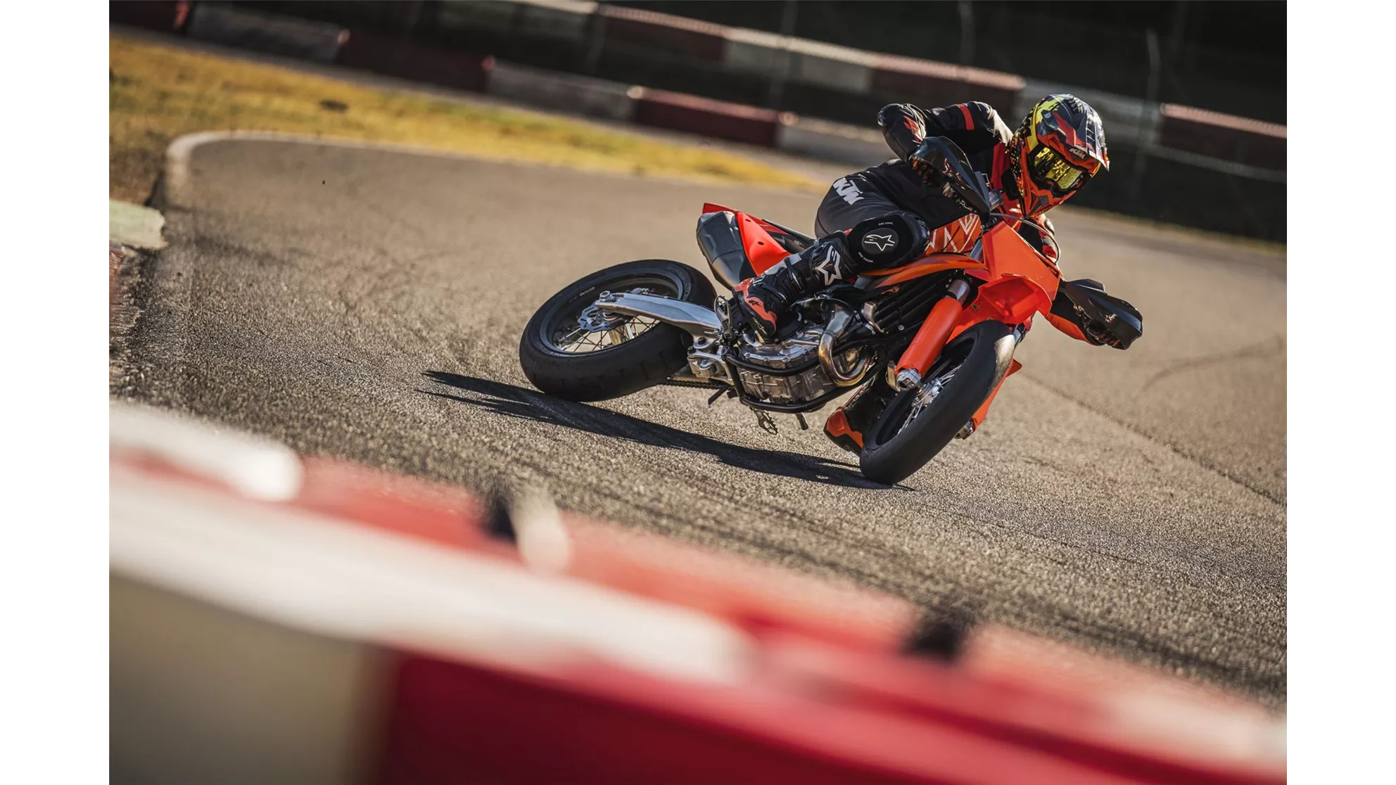KTM 450 SMR - Image 4 KTM 450 SMR - Image 4