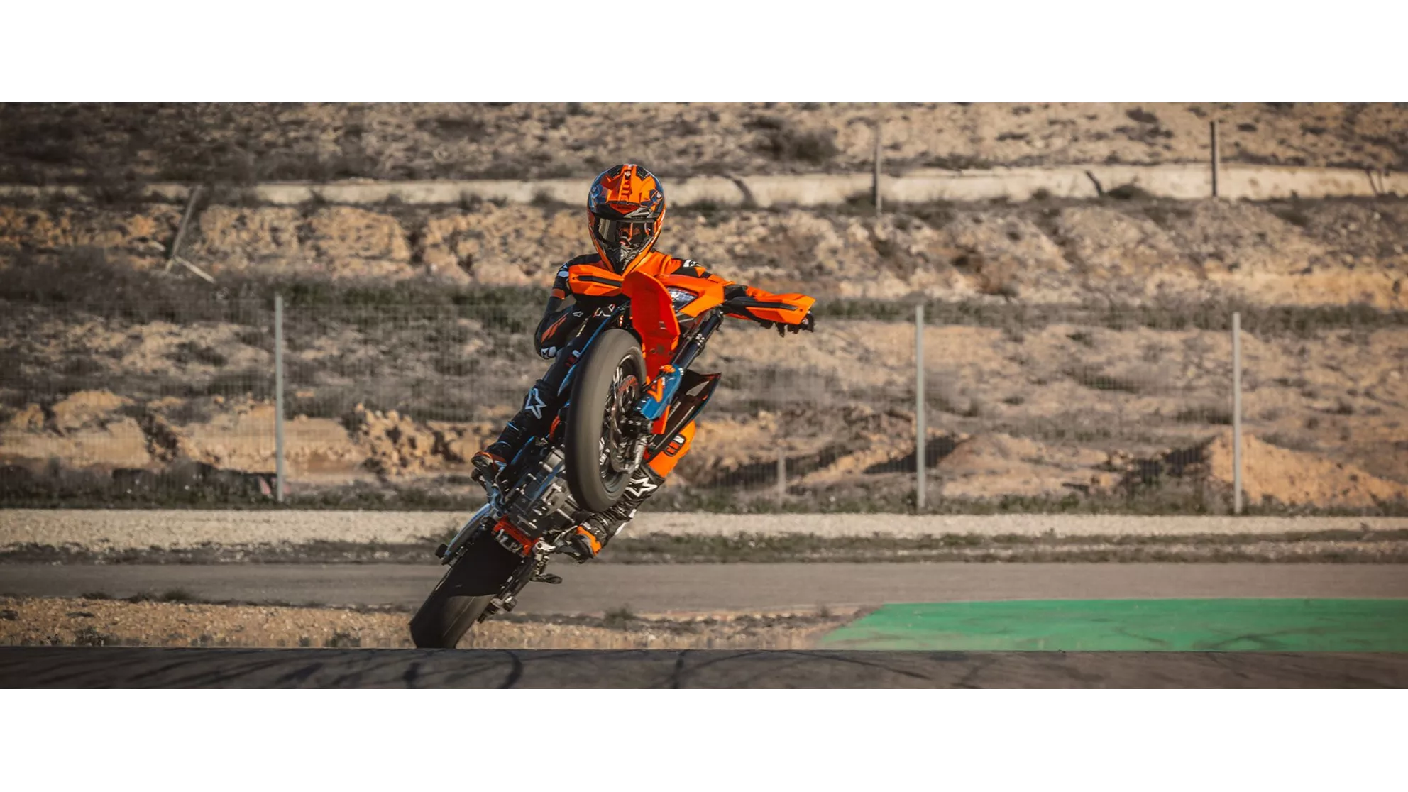KTM 690 SMC R - Obrázek 9 KTM 690 SMC R - Obrázek 9