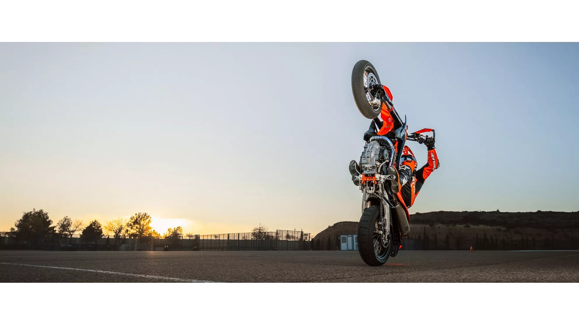 KTM 690 SMC R - Obrázek 10 KTM 690 SMC R - Obrázek 10