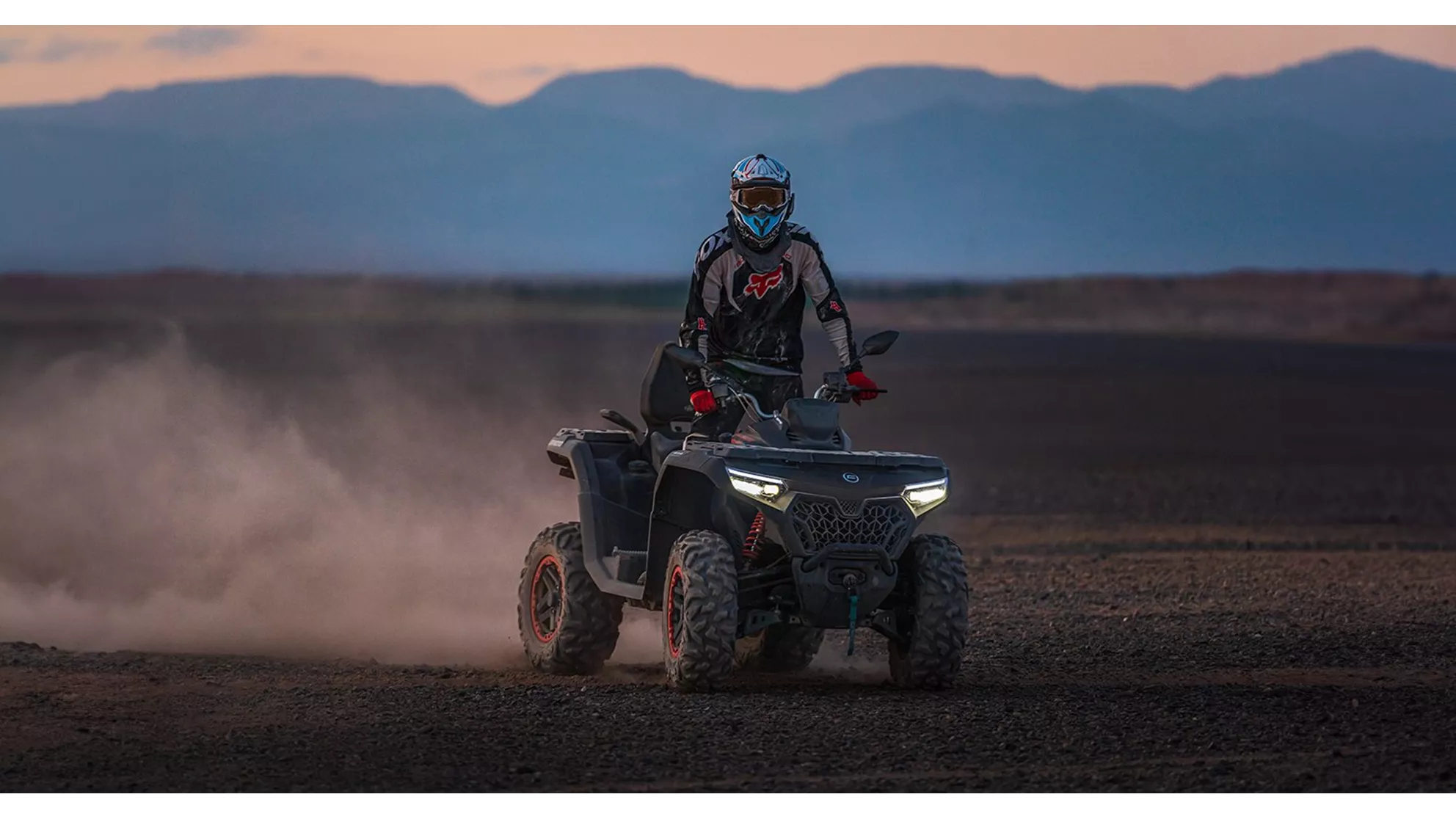 CFMOTO CFORCE 1000 Touring Pro - Kép 1 CFMOTO CFORCE 1000 Touring Pro - Kép 1