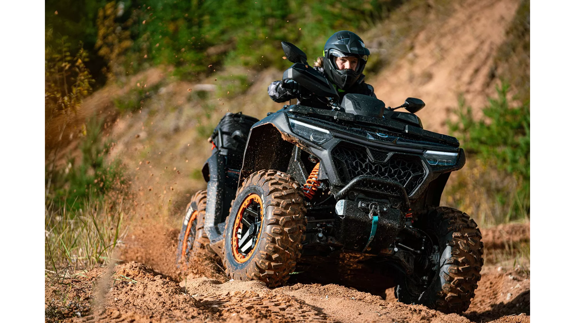 CFMOTO CFORCE 1000 Touring Pro - Kép 5 CFMOTO CFORCE 1000 Touring Pro - Kép 5