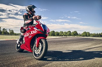 Honda CBR600RR 2027 - Bild 10