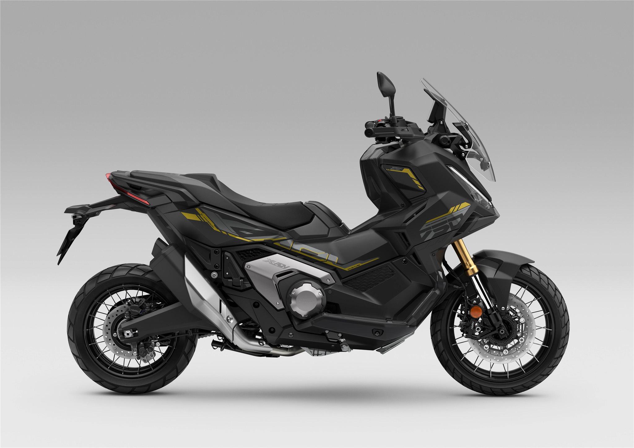 Honda X-ADV Special Edition  2027