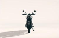 Triumph Bonneville T40 Black 2027 - Bild 6