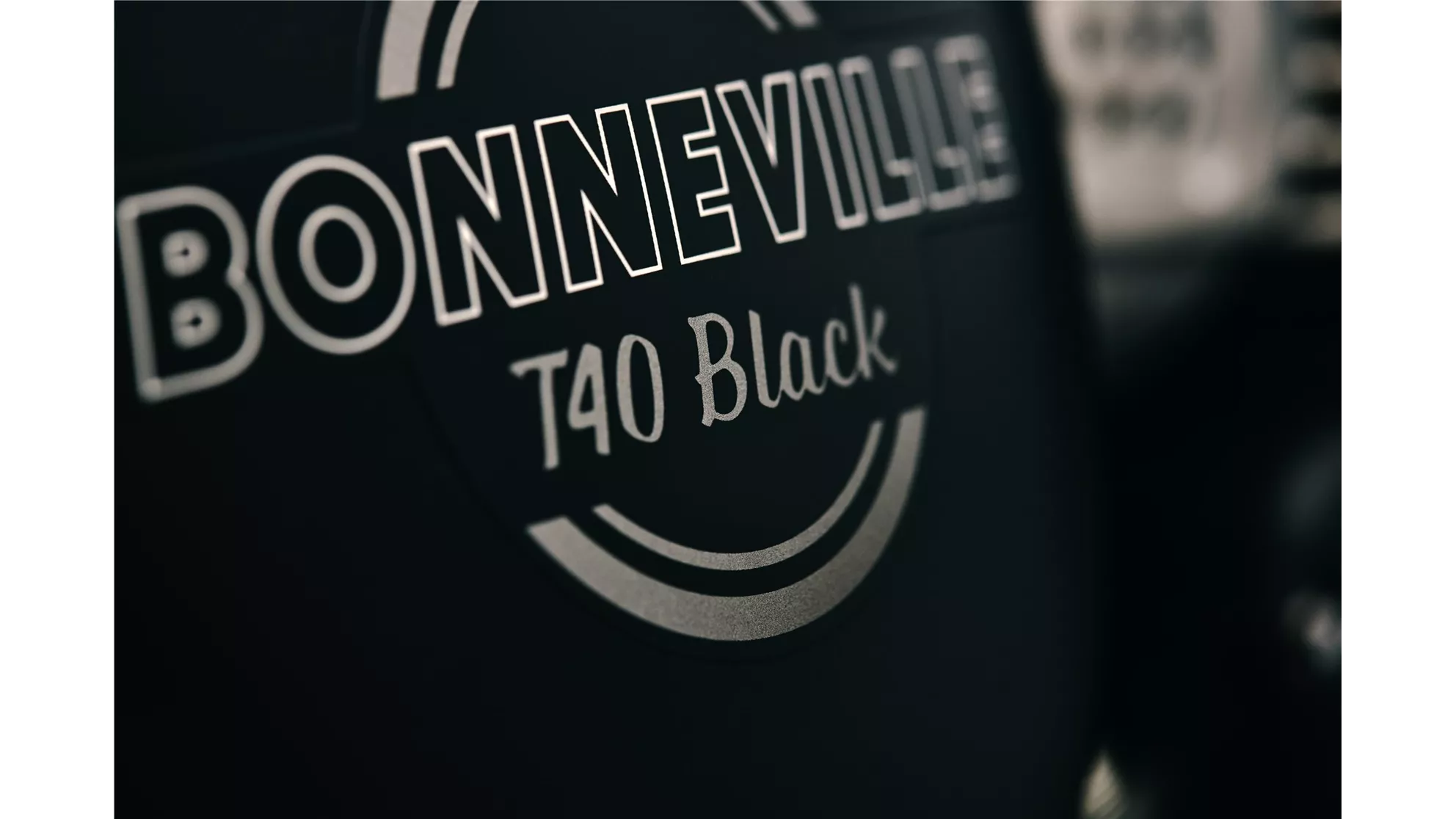 Triumph Bonneville T40 Black - Slika 12 Triumph Bonneville T40 Black - Slika 12