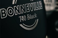 Triumph Bonneville T40 Black 2027 - Bild 14