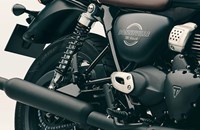 Triumph Bonneville T40 Black 2027 - Bild 22