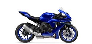 Yamaha R1 RACE 2027 vs Aprilia RSV4 1100 2026