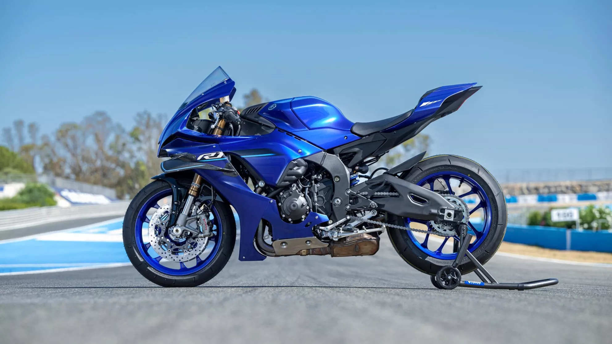 Yamaha R1 RACE - Slika 5 Yamaha R1 RACE - Slika 5