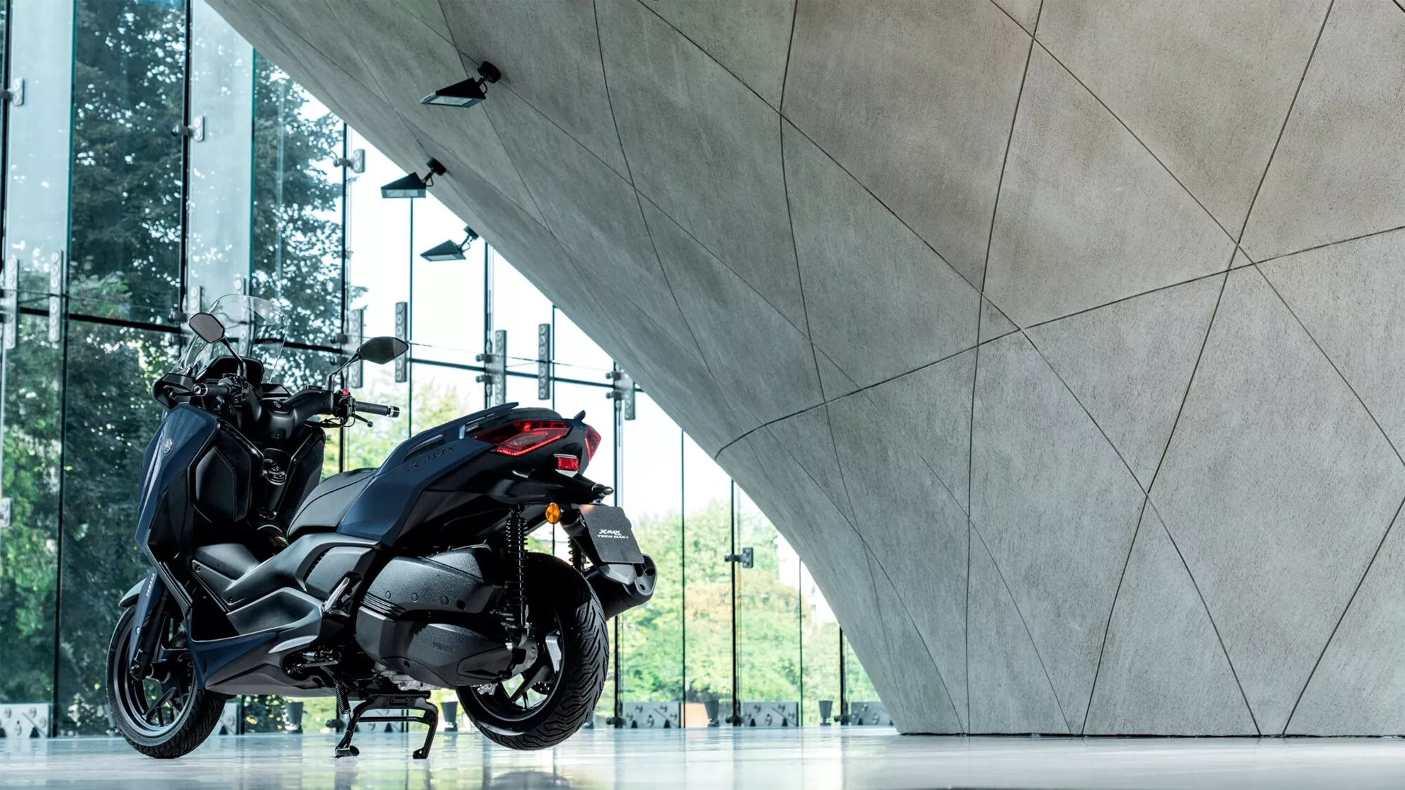 Yamaha XMAX 300 Tech MAX+ - Imagen 3 Yamaha XMAX 300 Tech MAX+ - Imagen 3