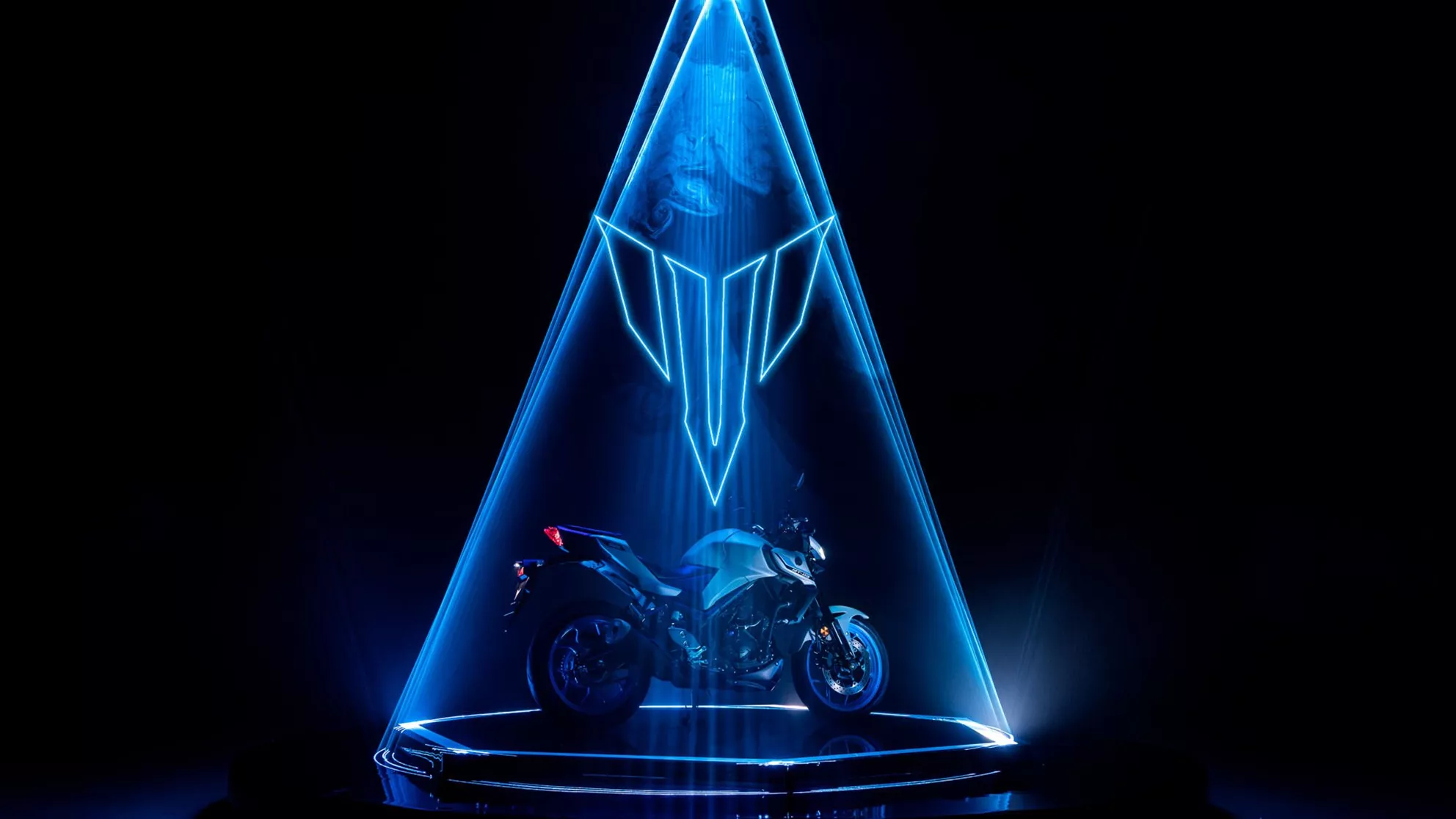 Yamaha MT-03 - Immagine 3 Yamaha MT-03 - Immagine 3