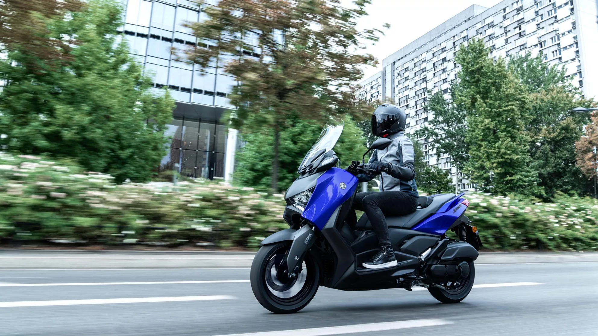 Yamaha XMAX 125 - Resim 8 Yamaha XMAX 125 - Resim 8
