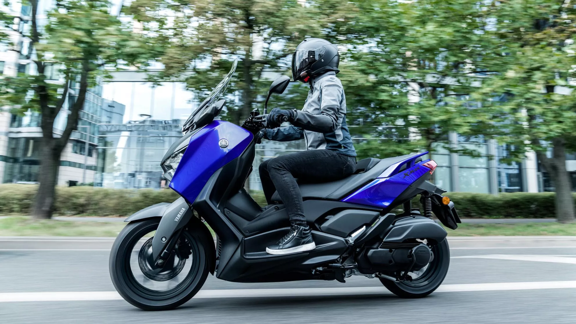 Yamaha XMAX 125 - Resim 10 Yamaha XMAX 125 - Resim 10