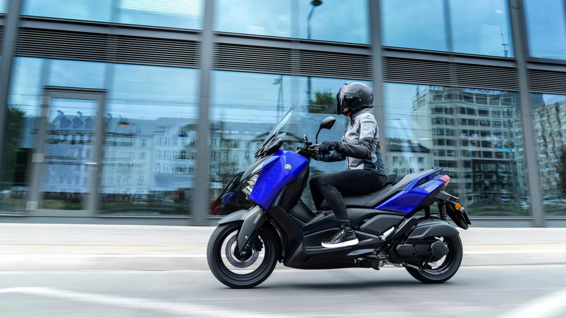 Yamaha XMAX 125 - Resim 16 Yamaha XMAX 125 - Resim 16