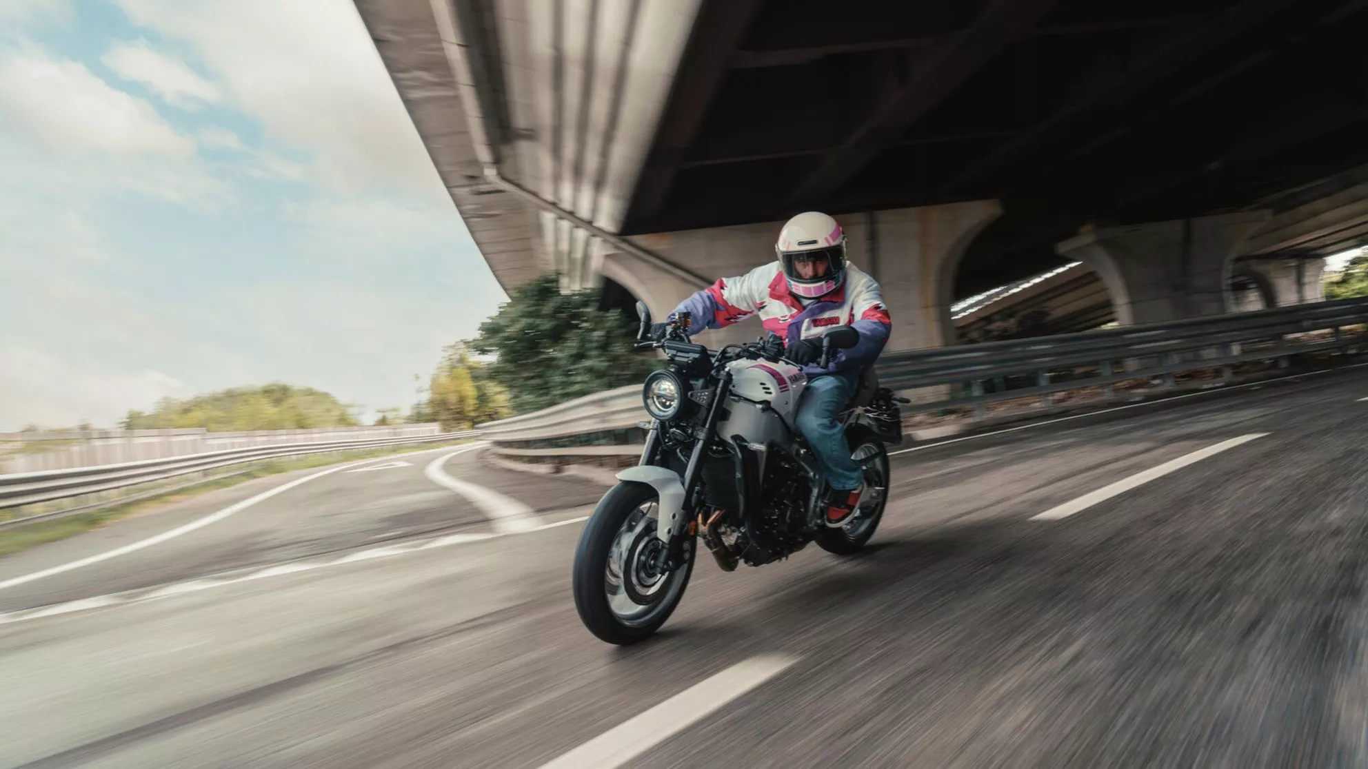 Yamaha XSR900 - Image 14 Yamaha XSR900 - Image 14