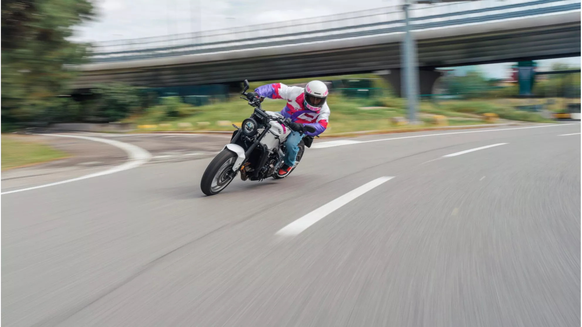 Yamaha XSR900 - Image 15 Yamaha XSR900 - Image 15