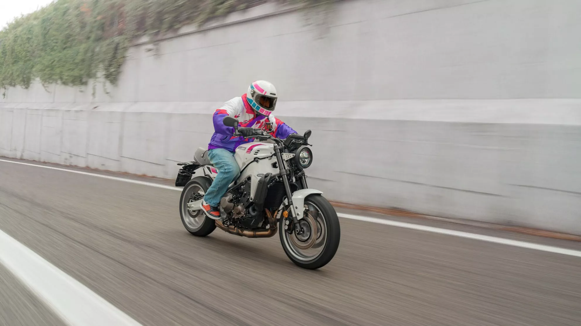 Yamaha XSR900 - Image 16 Yamaha XSR900 - Image 16